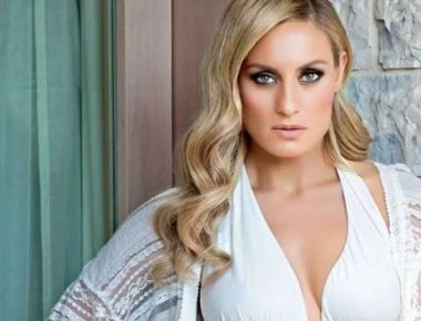 Ατύχημα για την Ελεονώρα Μελέτη – Έκανε ράμματα στο πρόσωπο η παρουσιάστρια (φωτο)